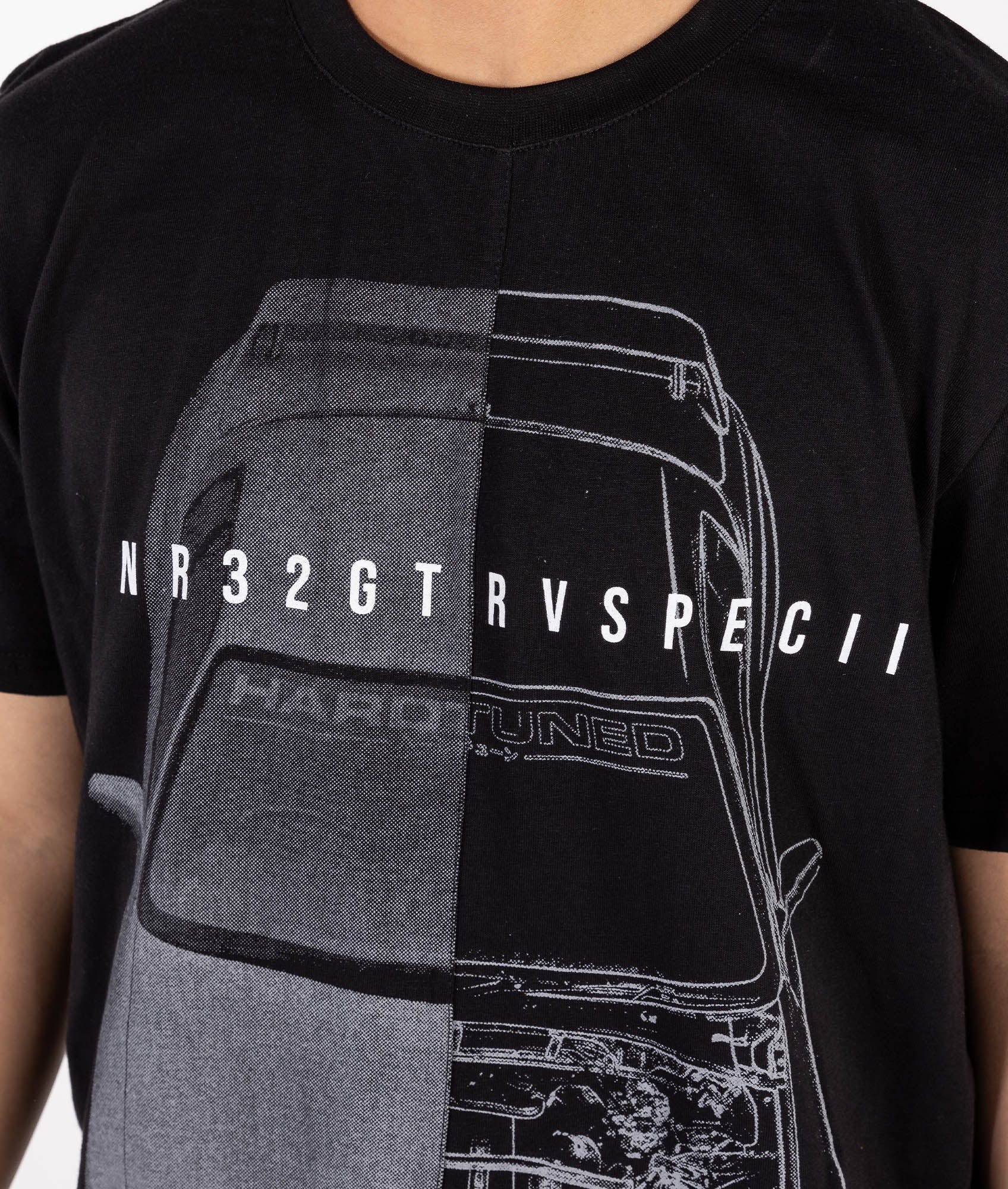 Nissan Skyline R32 Split Tee - Image 5